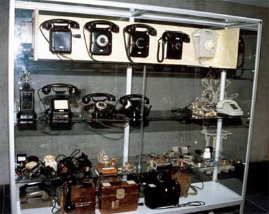 Telephones collected by J. Kuipers, inhabitant of Damwoude