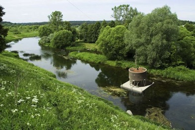 Vladimir Plotkin, <em>House on the water</em>