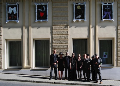 Happening and installation <em> 4 Windows.The Funeral</em> by Sam